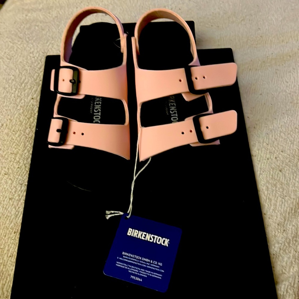 New Birkenstock Pink Leather Sandals C12